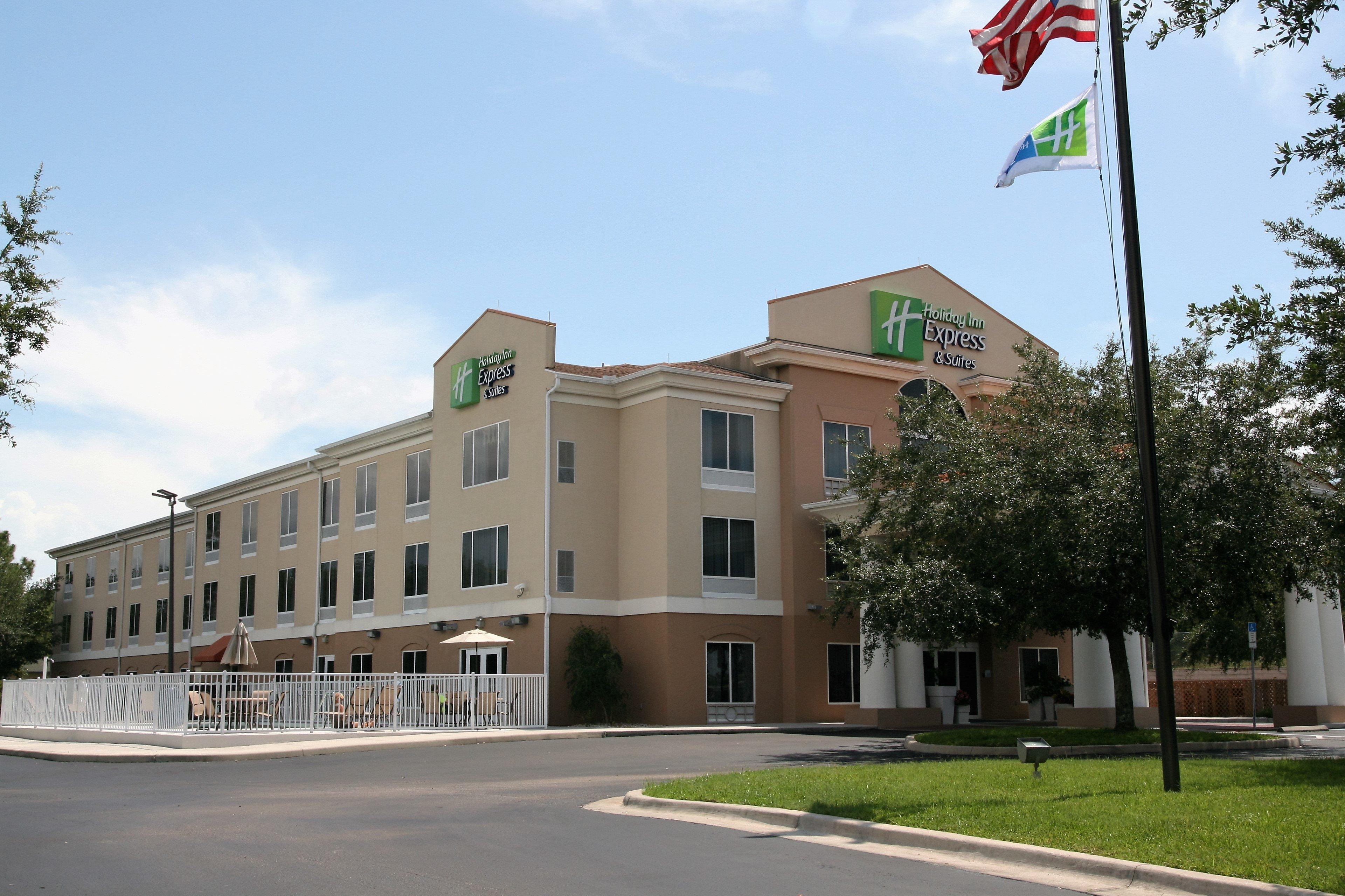 Holiday Inn Express Hotel & Suites Brooksville West, An Ihg Hotel Exteriör bild
