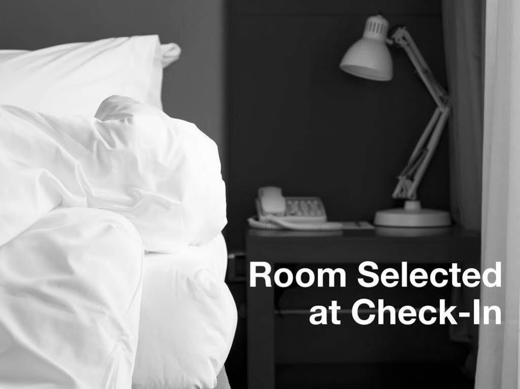 Holiday Inn Express Hotel & Suites Brooksville West, An Ihg Hotel Exteriör bild